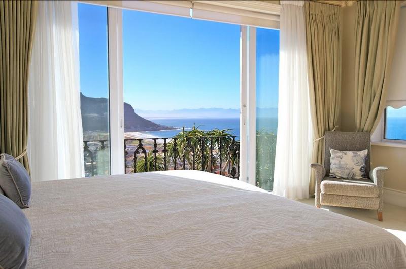 4 Bedroom Property for Sale in Fish Hoek Western Cape